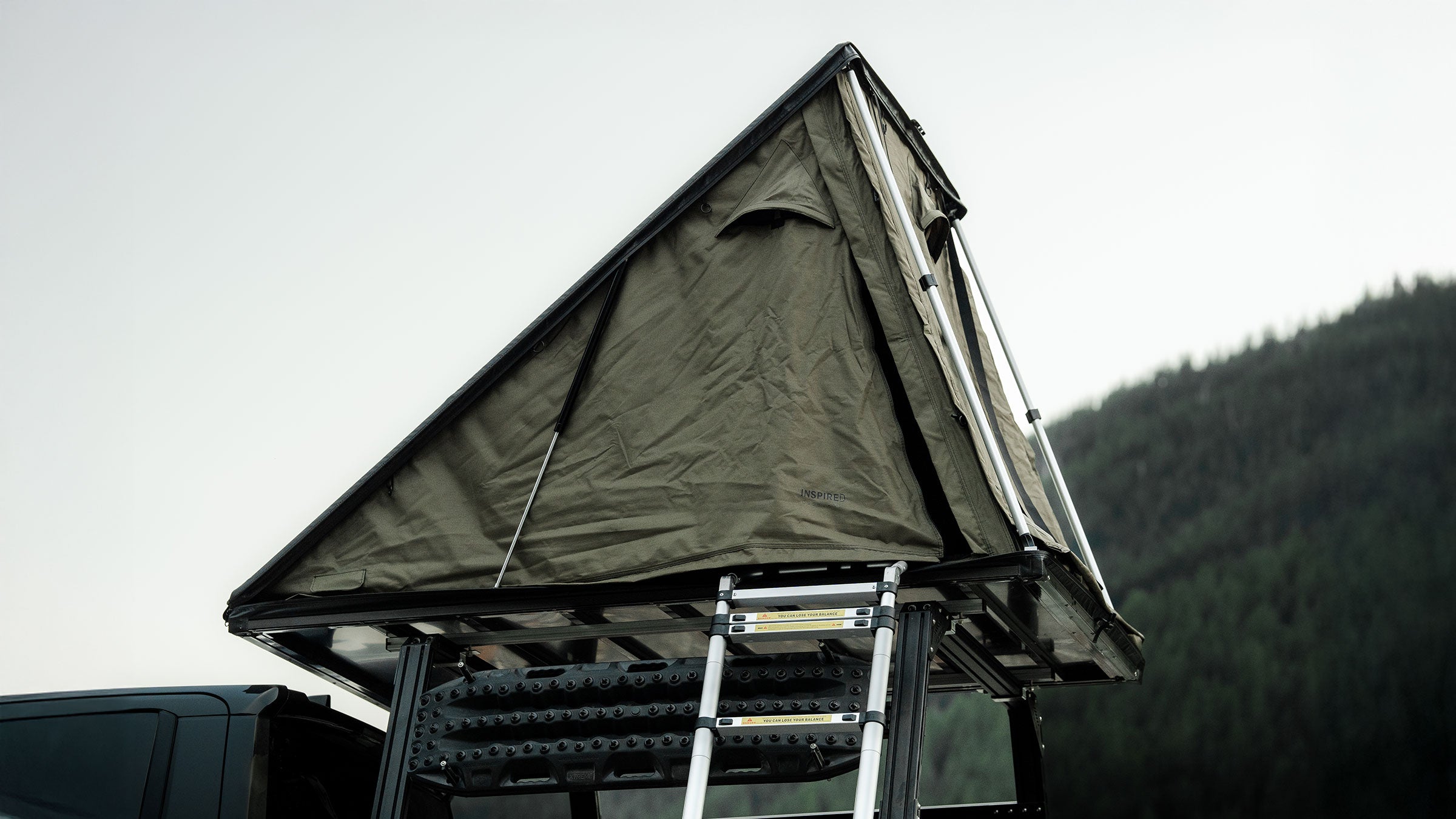 steelcase pod tent Focus Sam² 6.8 im Classic 30 02-21 Colour:WTG-VLT10% Silver