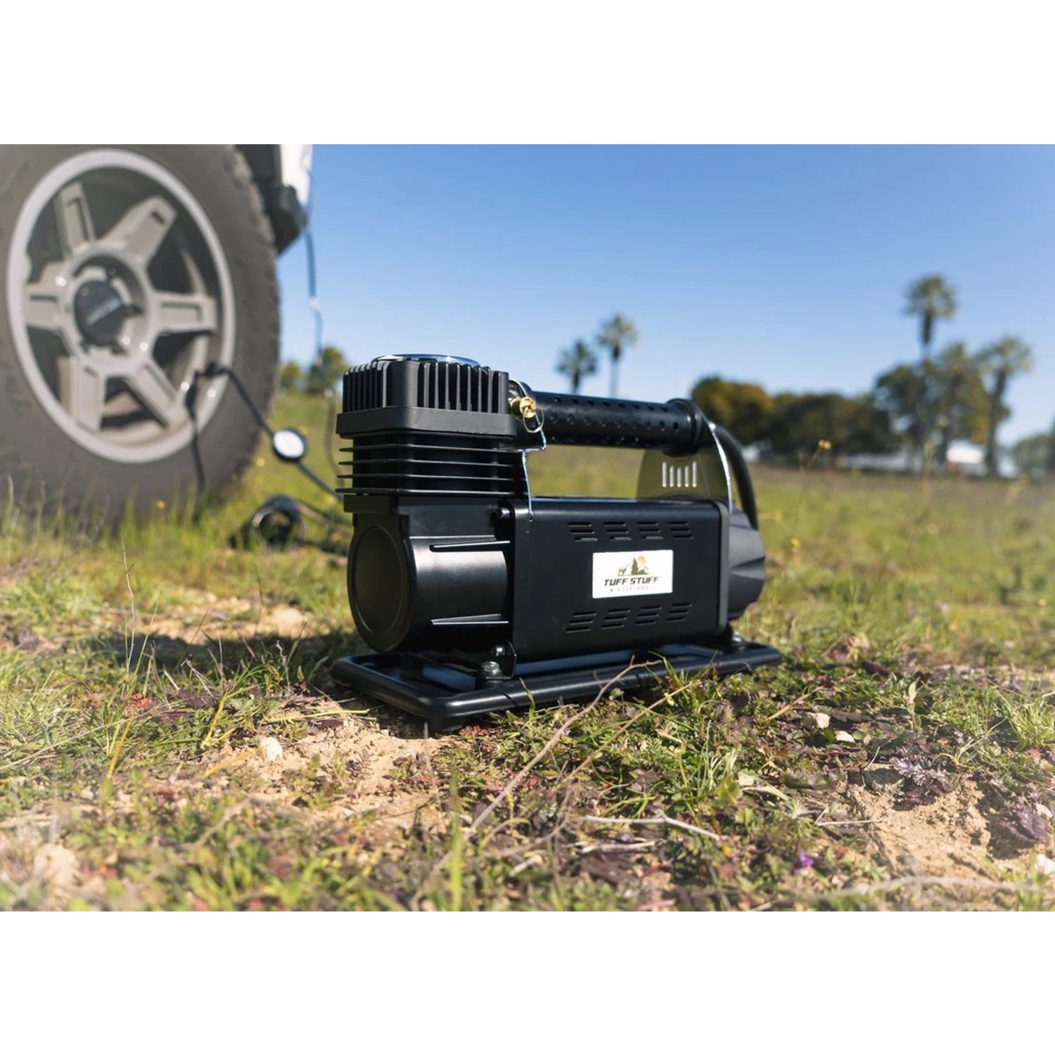 Best portable air compressor for outlet overlanding